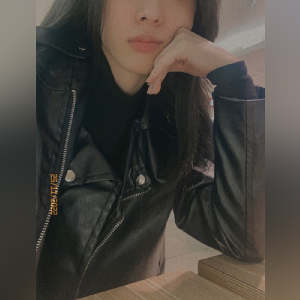 Leather jacket - Picture 5 of 5